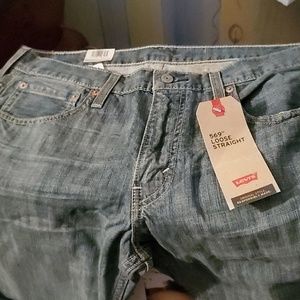 Men's Levi Jeans